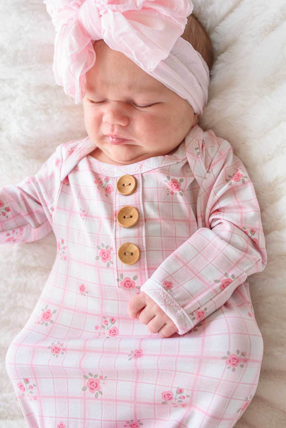Newborn Baby Knot Gown & Hat Set | Primrose Plaid