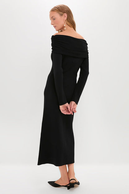 Black  Off-the-Shoulder Ursula Maxi Dress