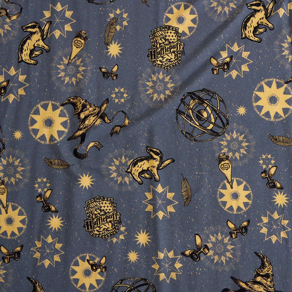 Hufflepuff House Luxe Plush Patoo® Blanket