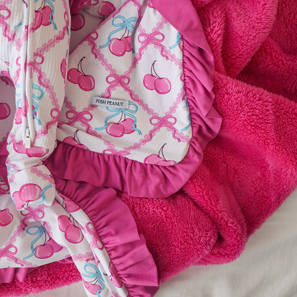 Amarena Ruffled Luxe Plush Patoo® Blanket