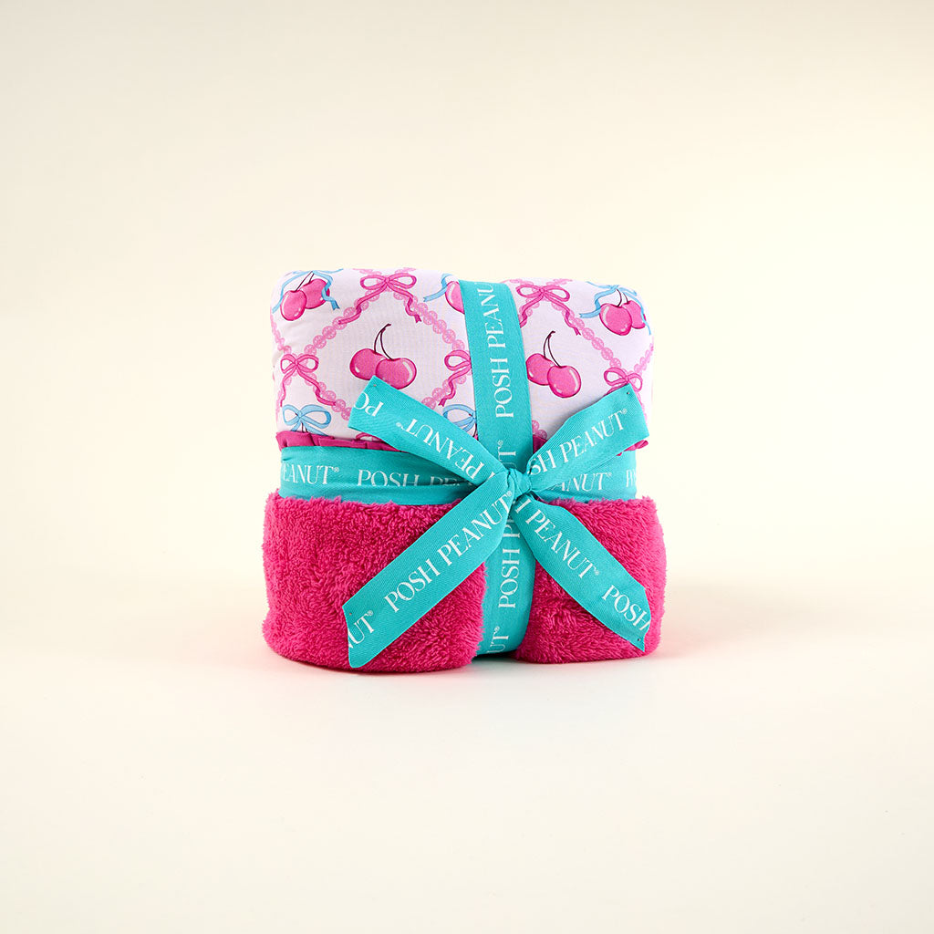 Amarena Ruffled Luxe Plush Patoo® Blanket