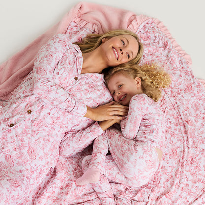 Antoinette Ruffled Luxe Plush Patoo® Blanket