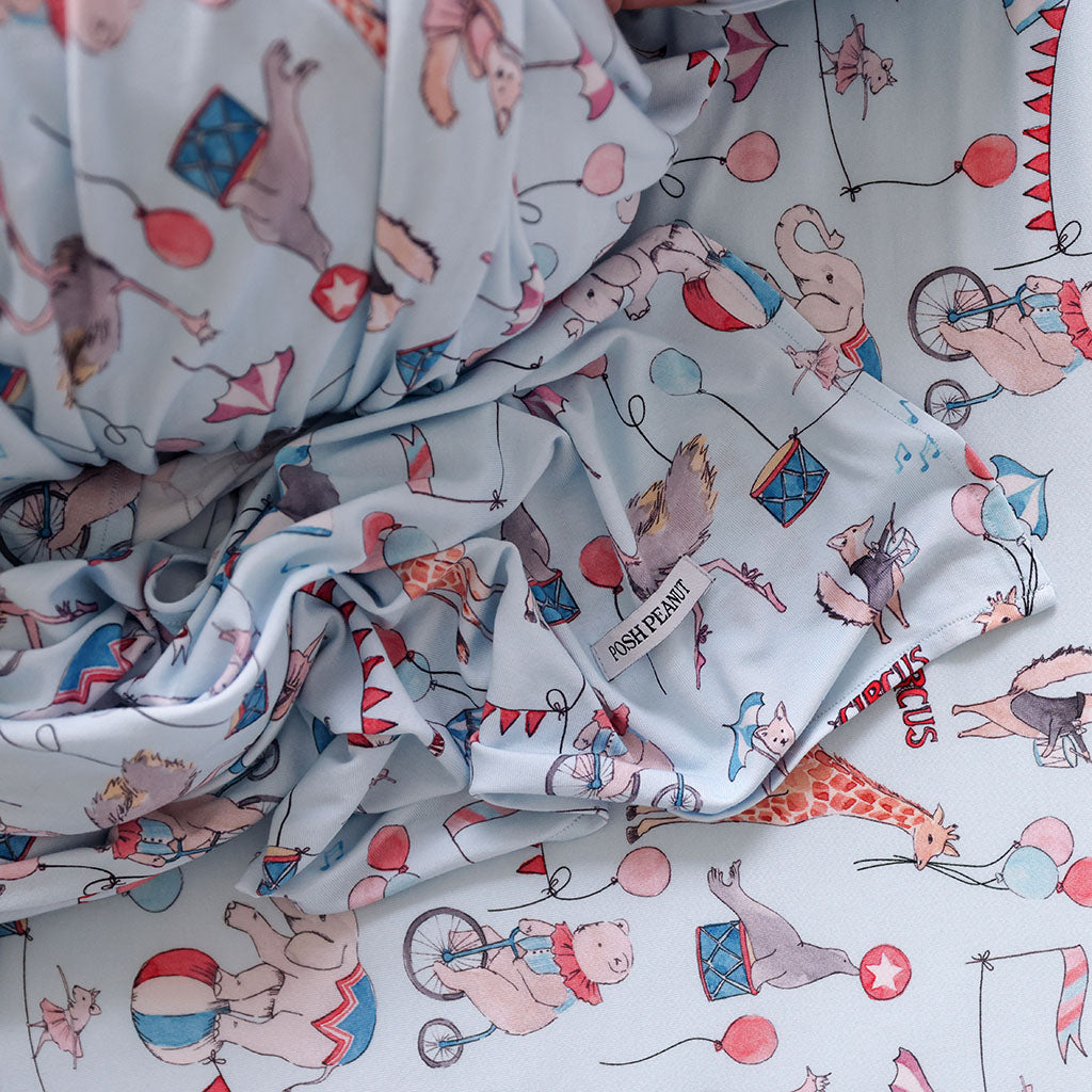 Cirque Royal Swaddle Beanie Set