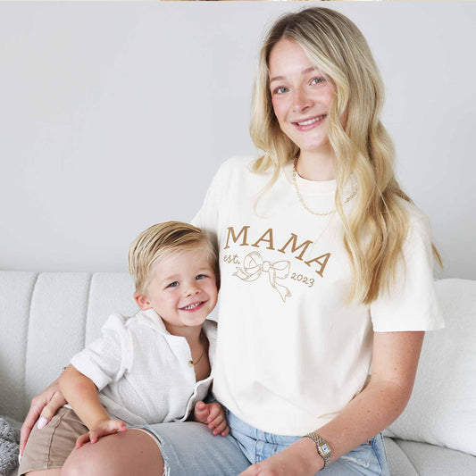Personalized Mama Bow Est. Graphic Tee | Ivory